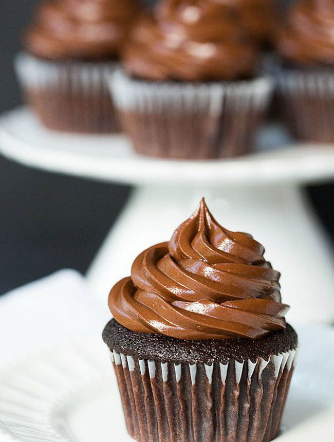 Article-size_cupcakes_3