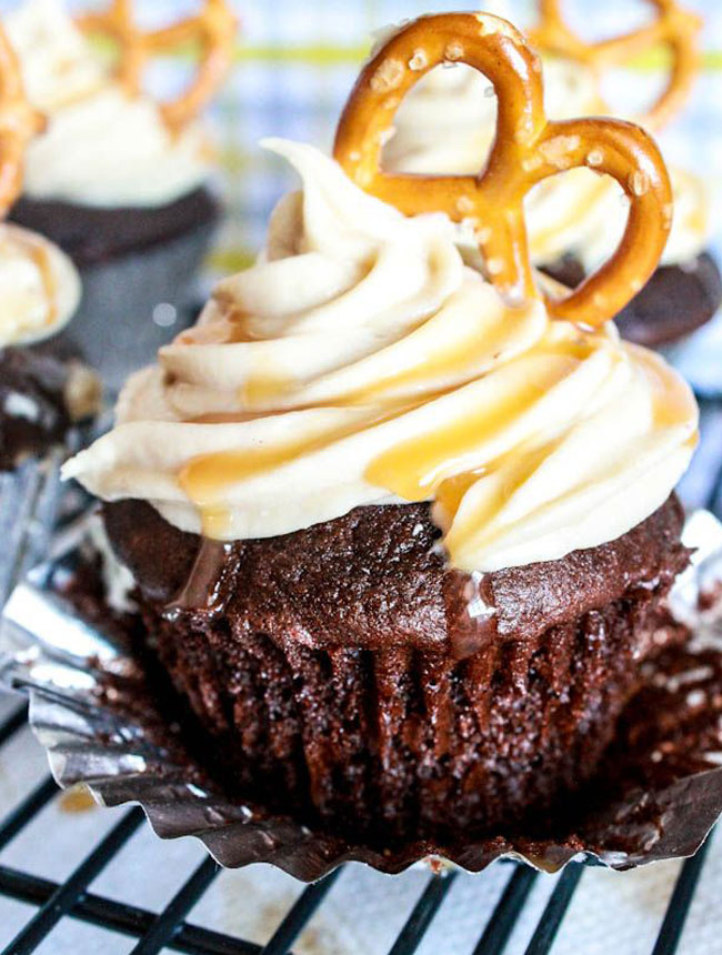 Article-size_cupcakes_7